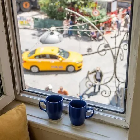 Smashing Flat At The Heart Of Galata アパート