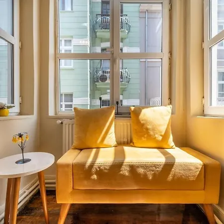 Smashing Flat At The Heart Of Galata アパート *