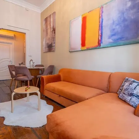Apartment Smashing Flat At The Heart Of Galata Istanbul
